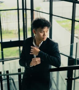 Cakrayudha Adhi Phalagama